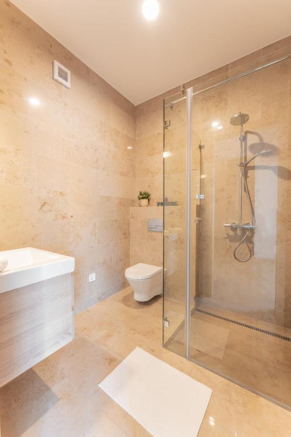 Parliament Luxury Suite Budapest Exterior photo